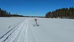 250px-Snowmobile_trail_in_Finland.jpg
